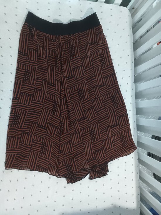 Lot of 2 Lularoe pull on skirts Size S Small - Picture 3 of 5